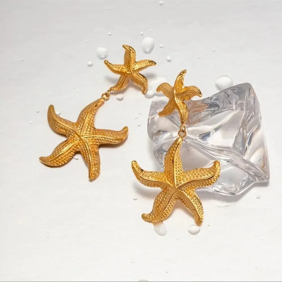 Starfish 18K Gold Stainless Steel Waterproof Earrings - Picture 1 of 17
